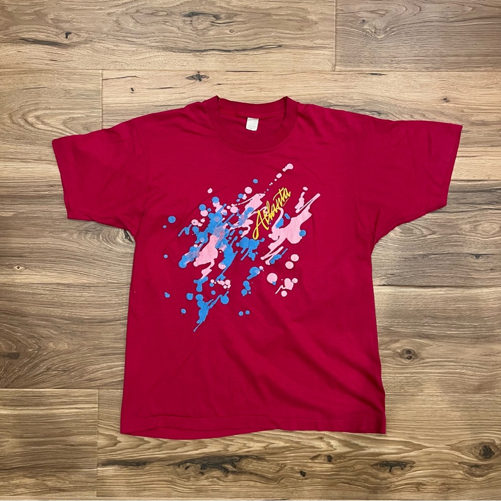 Vintage Atlanta Paint Splatter Magenta Medium T Shirt